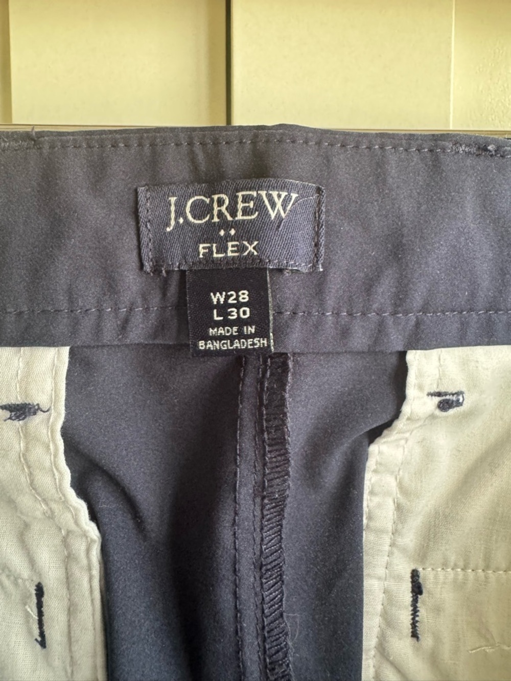 J.Crew Factory Slim Fit Tech Chino Pant in Navy Size 28x30 - Picture 5 of 5